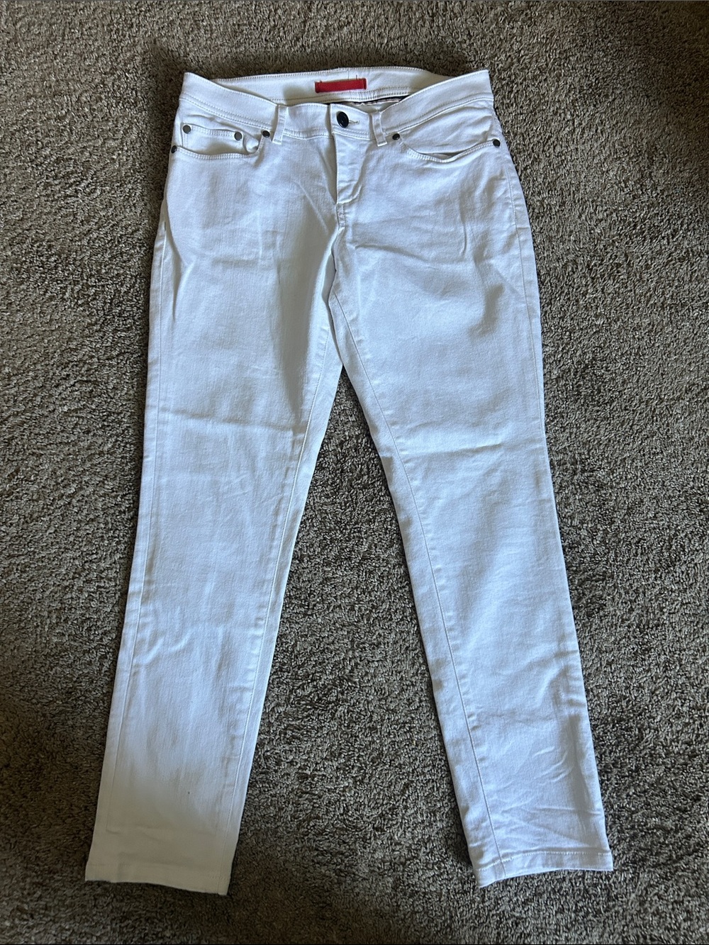L.L. Bean White BeanFlex Skinny Jeans